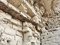 Layers of reed reinforcement, detail of the core of the ziggurat