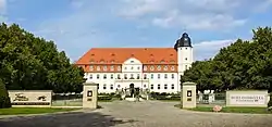 Schloss Fleesensee&nbsp;[de] in Göhren-Lebbin