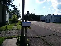 County Road O is the primary and sole modern-day
thoroughfare for the small hamlet.