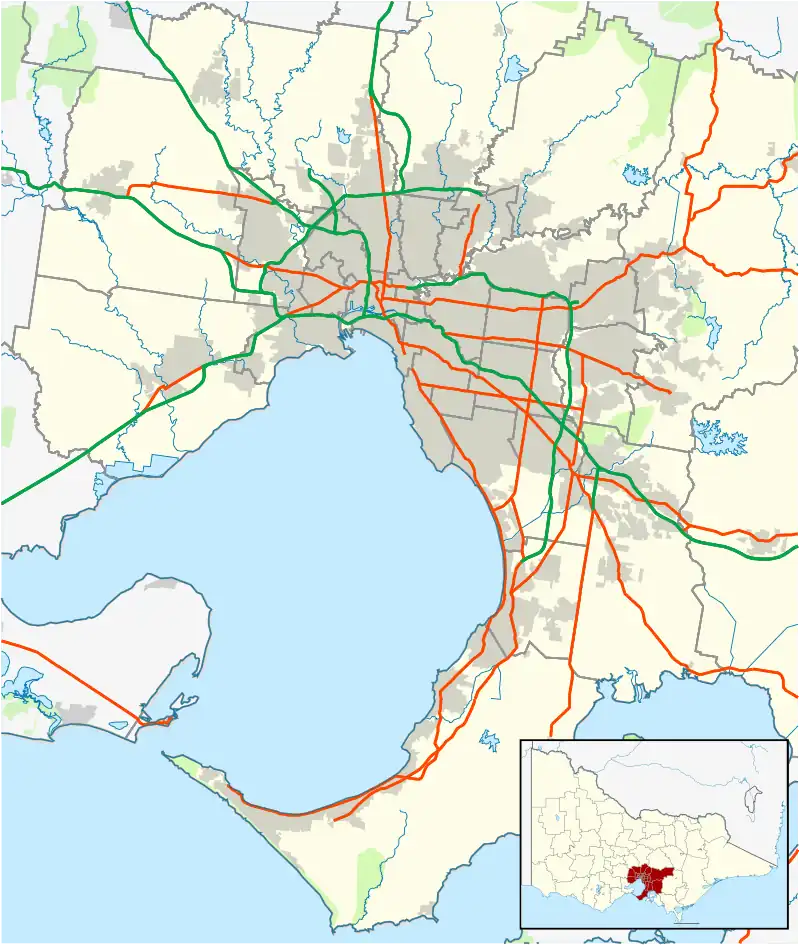 Alphington is located in Melbourne