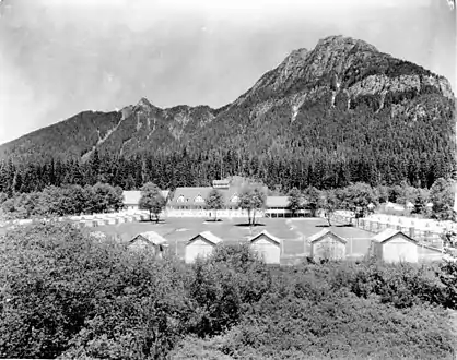 Pemmican Peak, Big Four Inn and cabins