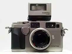 Contax G2, Planar 45&nbsp;mm, and TLA200 flash