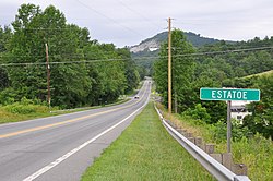 Estatoe sign, facing northbound US 19E.