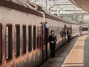 Kunming-Lijiang train at Kunming station