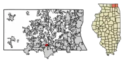 Location of Fox River Grove in McHenry County and Lake County, Illinois.