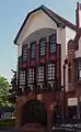Above the shops is the architecture