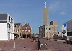 Building at the square: het Raadhuisplein