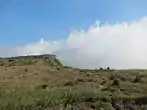 The Dâmrei Mountains receives heavy monsoon rainfalls, but keeps the eastern parts of the province in relative rain shadow.