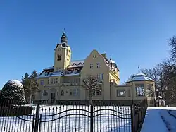 Herrenhaus Wendorf&nbsp;[de] in Kuhlen-Wendorf